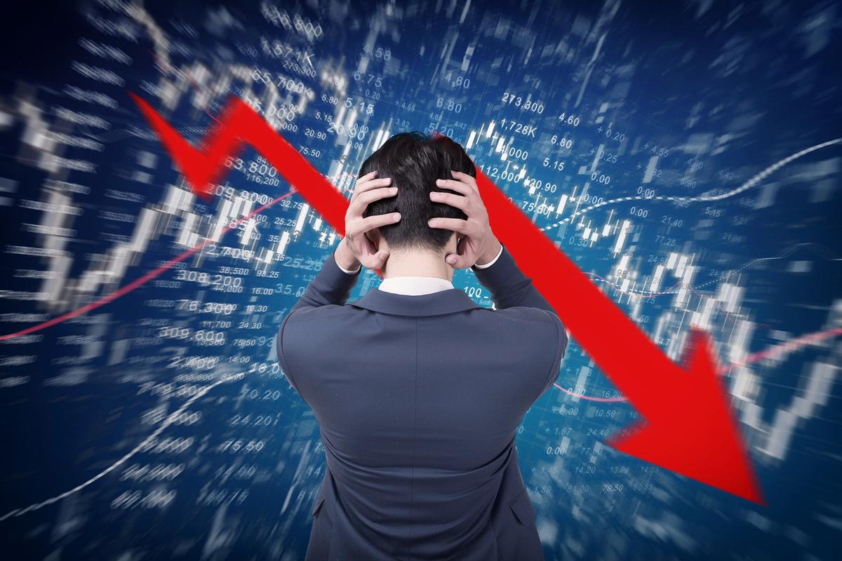 精品久久久久久综合日本 老板在办公室扒下我的内裤